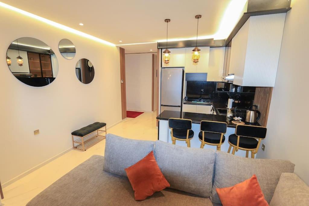 Apartment Confort Royal Et Luxueux A Cote De Marina
